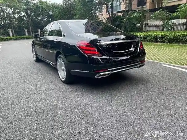 20年迈巴赫版奔驰s600全款68万透露着精湛的工艺和品质