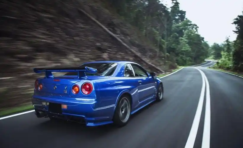 这传承的尾灯和单出排气好有型呀满满的jdm风格