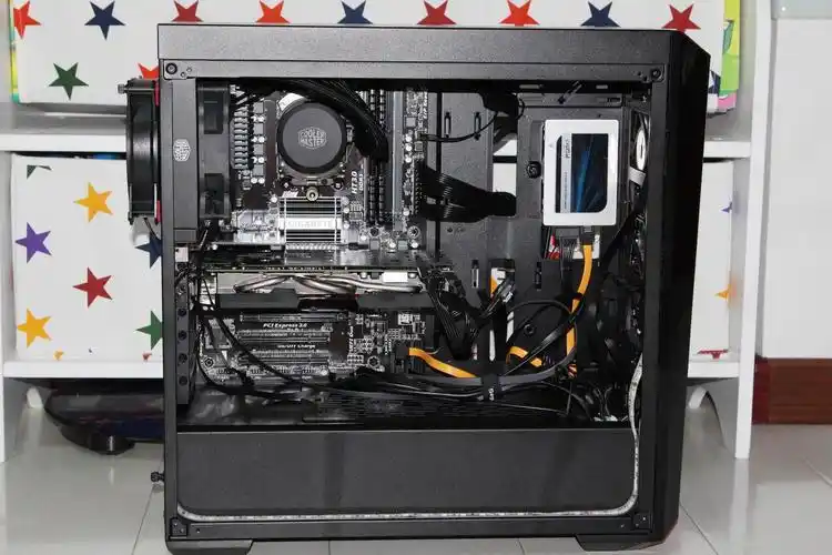 中塔侧透,炫酷清凉:酷冷至尊masterbox lite 5机箱体验