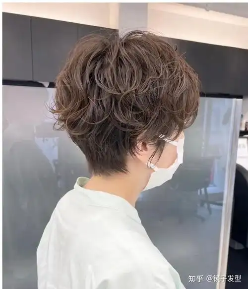 夏季爆款发型来了时尚有个性太多女性在尝试