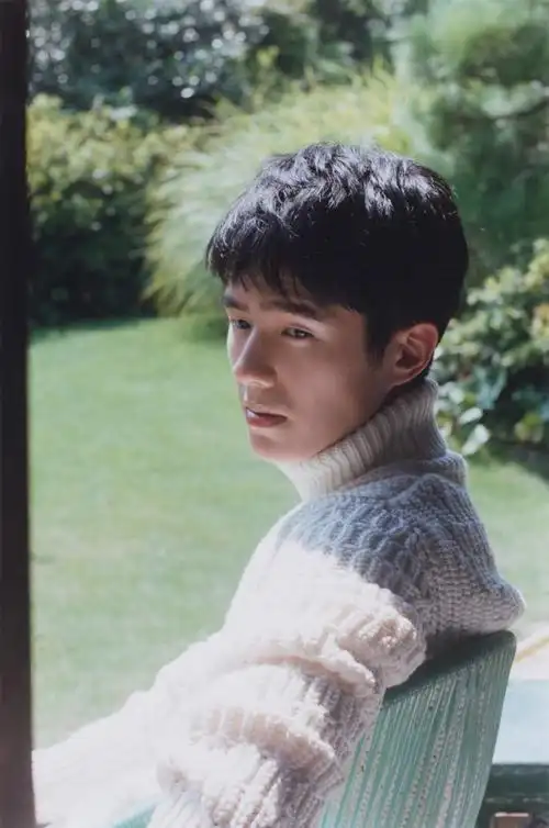 刘昊然1010生日快乐