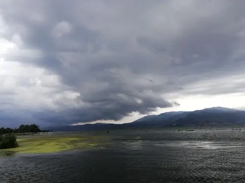阴天- 仰望天空sky - 图虫网 - 优质摄影师交流社区