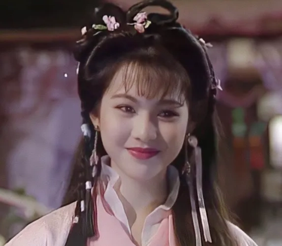 曾经tvb的古装剧中美女如云,个个都是赛西施,美得也各不相同,很有自己