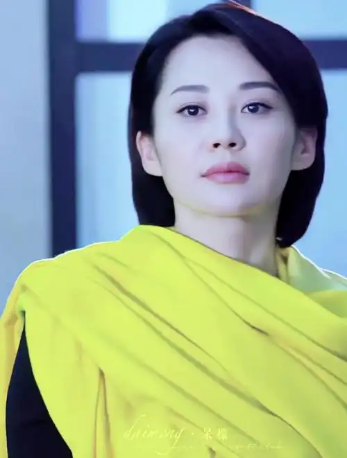 出道即巅峰,许晴年轻时的她到底有多美,冯小刚回答太真实