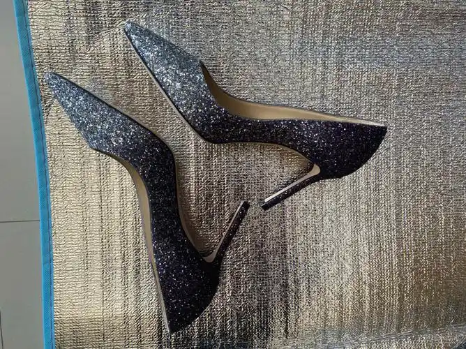 jimmychooromy85银紫渐变