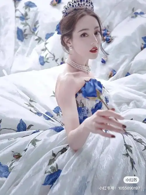 给大家的迪丽热巴稀有美照!