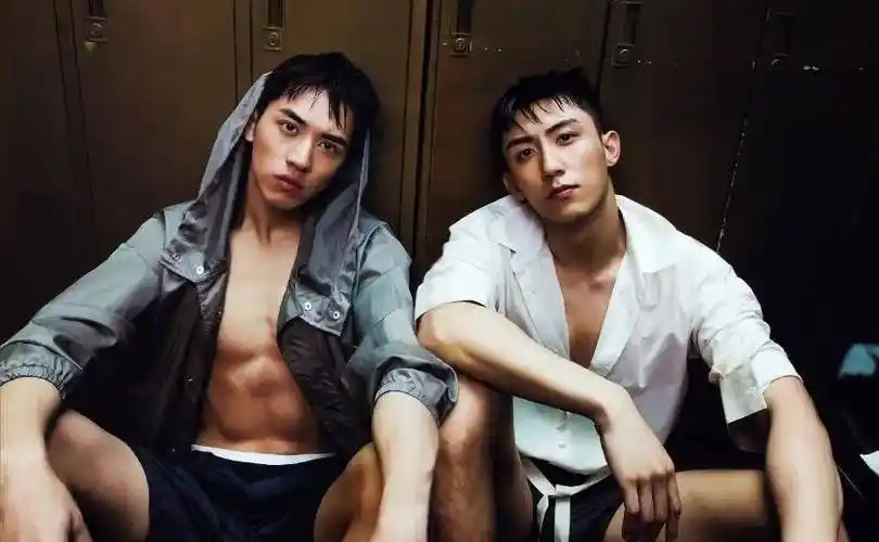 原创许魏洲圈外妻子首次露面颜值超高不输女明星瑜洲cp已成过去