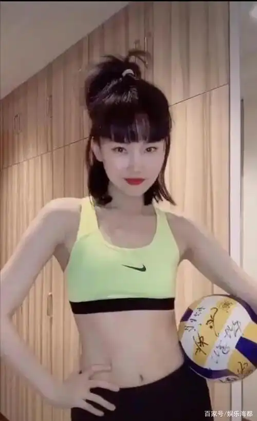 这谁扛得住!媚到骨子里的黄龄