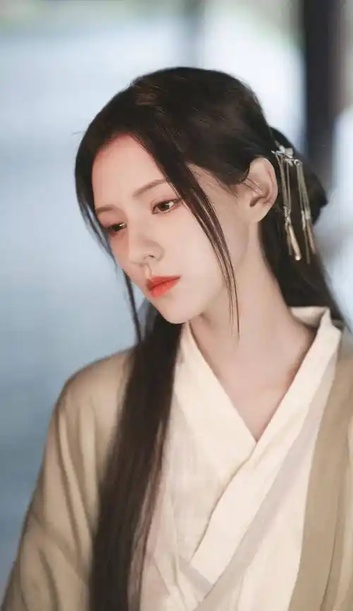 千秋令张予曦婚服路透霸气与时尚并存,新晋古装女神_造型_出圈_演技