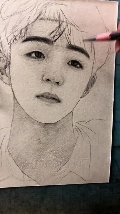 画的陈立农像吗?