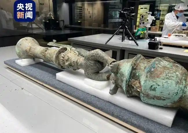 珍贵现场三星堆1986年出土文物找到另一半