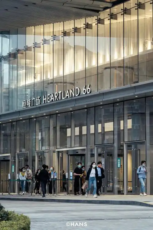 当武汉有了恒隆广场办公楼