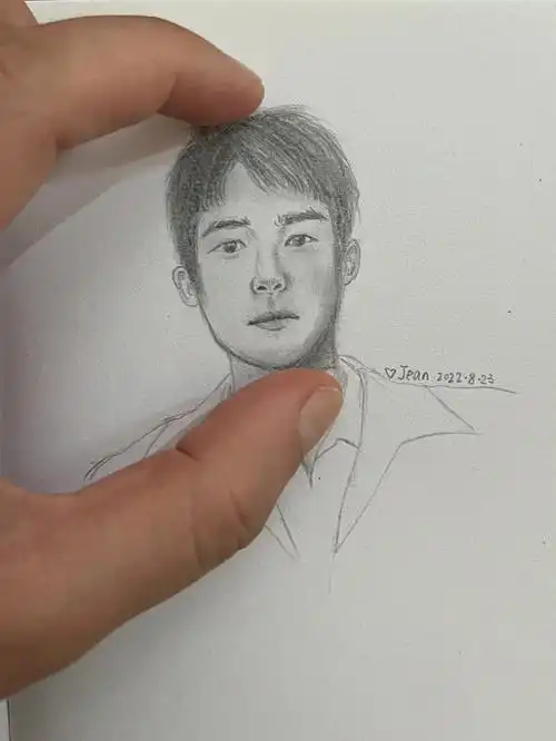 刘昊然#刘昊然  #画画  #素描   #帅哥  #素描小头像