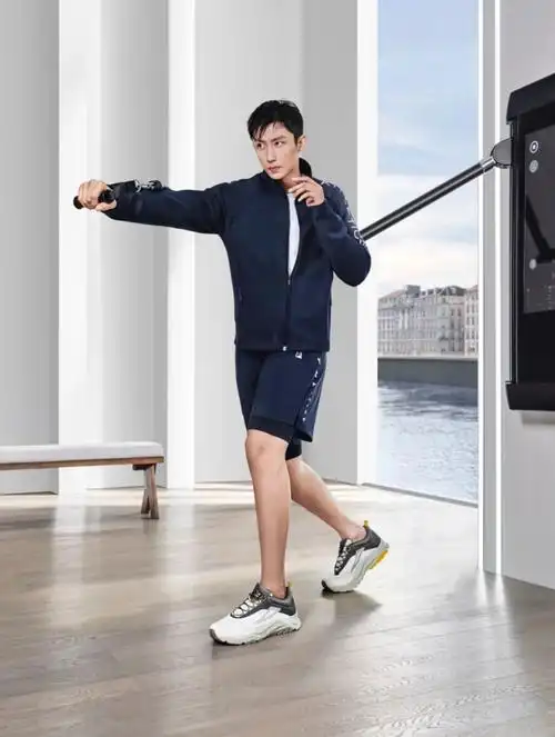 好物种草 | fila斐乐黄景瑜同款运动套装95