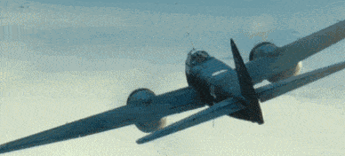 德军派出轰炸机扫射主角(目测为ju-88轰炸机)