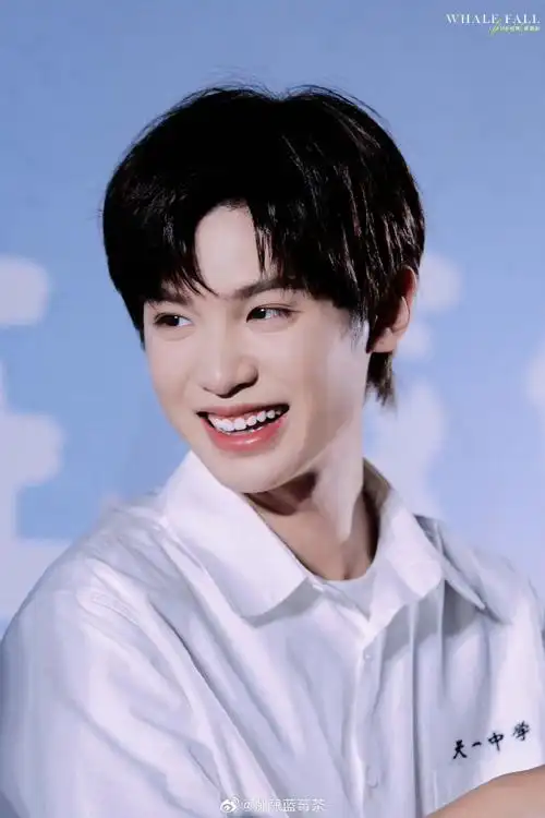 00后男歌手97常驻《极限挑战》《全力以赴的行动派》等多档热门综艺