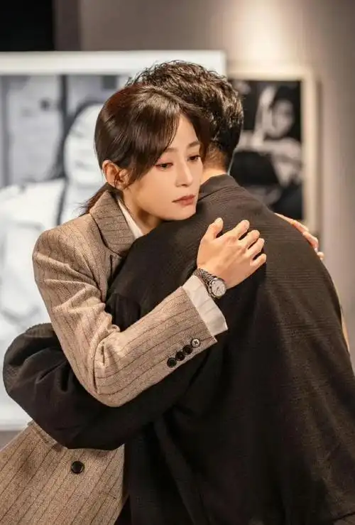 王媛可为了追求她帅气的丈夫,花了整整五年的时间,并最终和他结婚,并