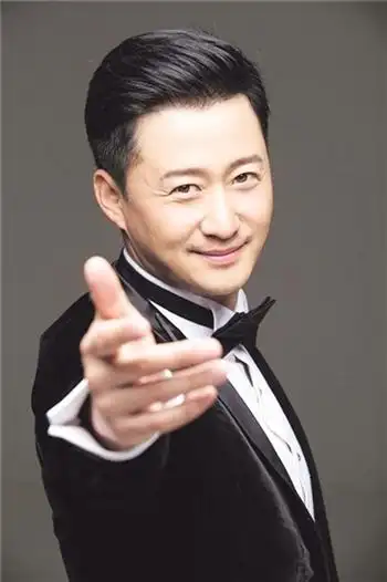 吴京经纪人代言费15810696499