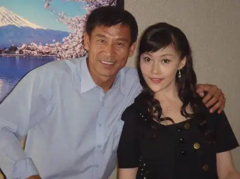 师小红说:"有的时候,这真的不由你,因为做演员本身就是被动的,影视剧