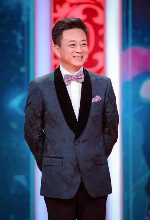 时隔2年,朱军说出"未为自己发声"真相,透着几分辛酸_腾讯新闻