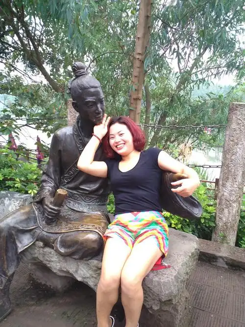 36岁离异女征婚照片(id:82529982)_四川内江征婚交友_珍爱网