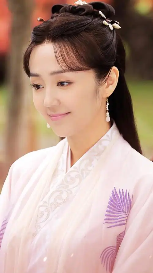 锦衣之下林菱习雪