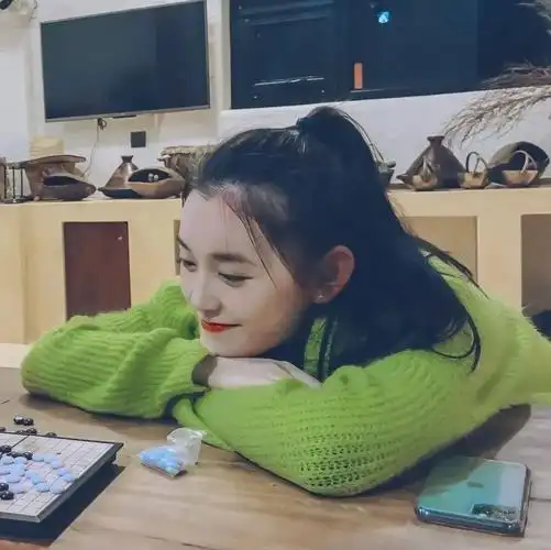 微信头像蒋依依