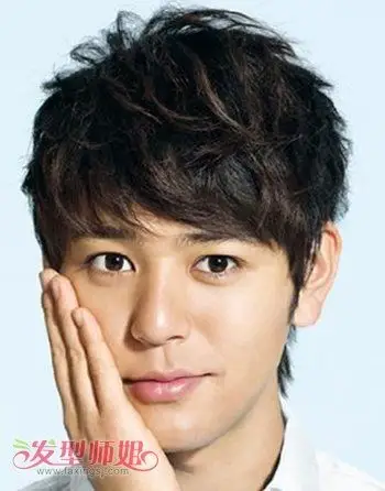 男生纹理烫c型发型 男士c型纹理烫发型图片