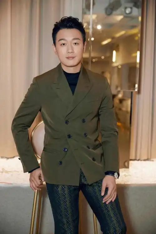 回顾佟大为父亲成植物人教会我责任与担当从小做家庭脊梁