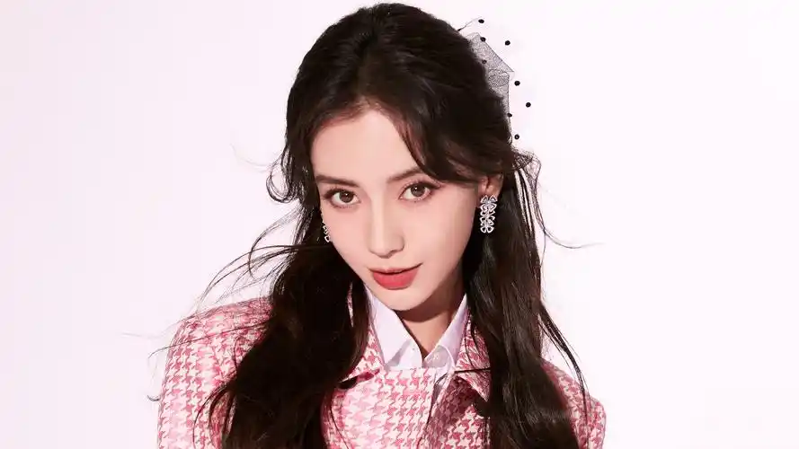 美女angelababy图片桌面壁纸