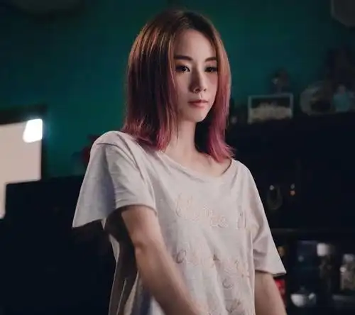 反贪风暴3口碑票房超前两部三大亮点其中一个是邓丽欣