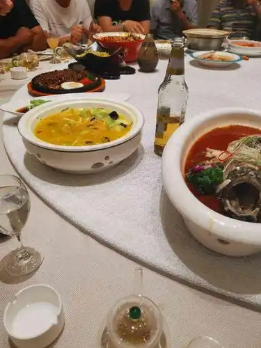 艳阳天喜宴酒店(龙源湖店)