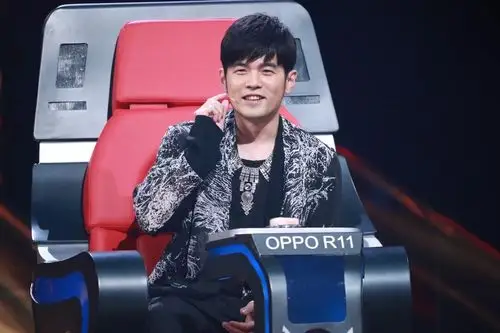 《中国新歌声》今晚战火升级:周杰伦那英再组"姐弟联盟",张惠妹作曲人