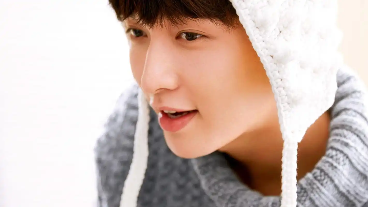 明星张艺兴超清电脑桌面壁纸,分辨率为1920x1080