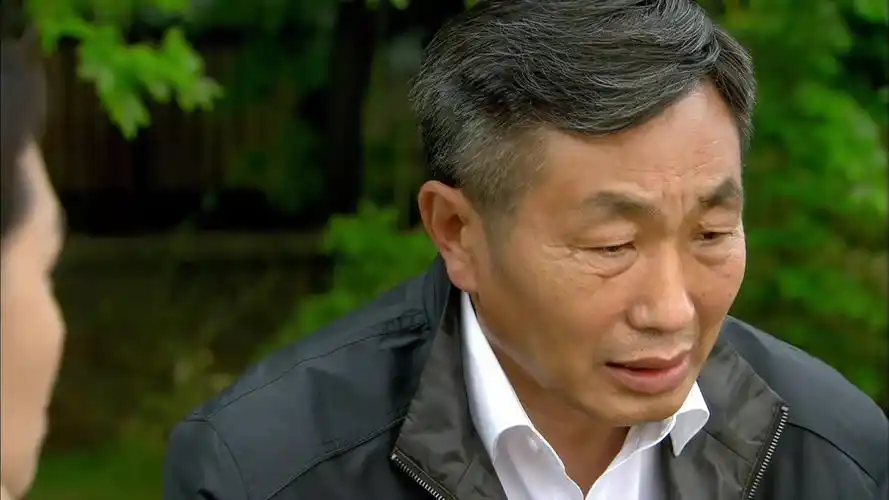 门第:罗一成跟女儿重提二十年前的事,感到愧疚,说自己是逃兵