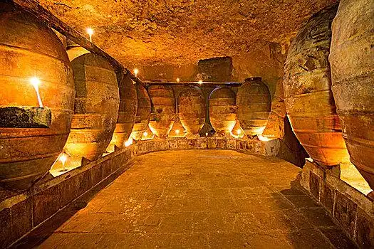 古酒窖图片_古酒窖图片大全_古酒窖背景图片