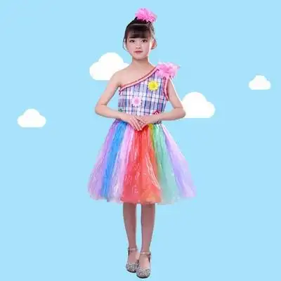 00:00环保时装秀衣服废物利用d手工制作塑料袋演出服亲子走秀服装女童