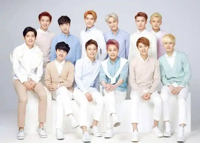 三缺"艺",网友:三打"艺",打不过一个_张艺兴_吴亦凡_黄子韬