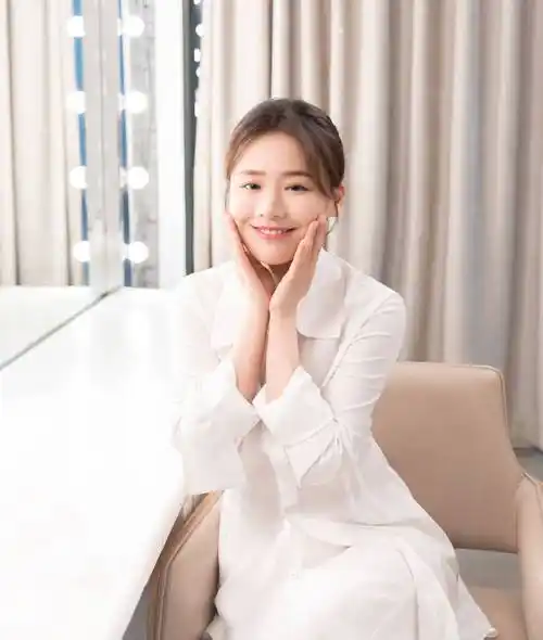 马思纯首次否认生子传闻,因为肚子赘肉问题,总是上热搜_身材_张哲轩