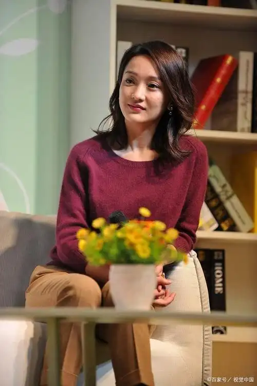 周迅身材很好,还是那么的美丽