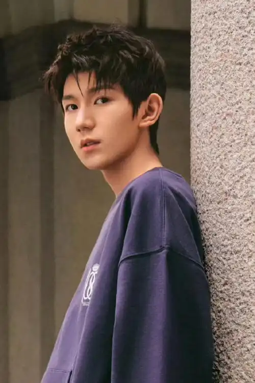 bally全球品牌代言人王源#帅得我一个激灵天知道我有多喜欢这个发型