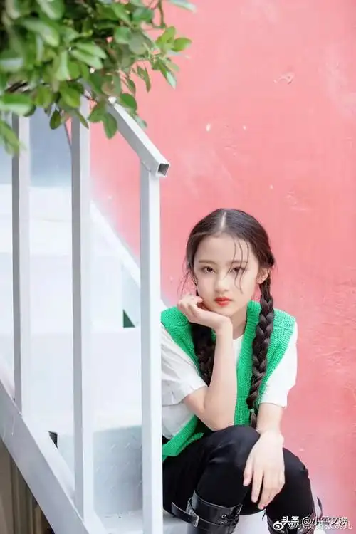 在《我们的少年时代》中,果果是谁?叫什么? - 石塘网