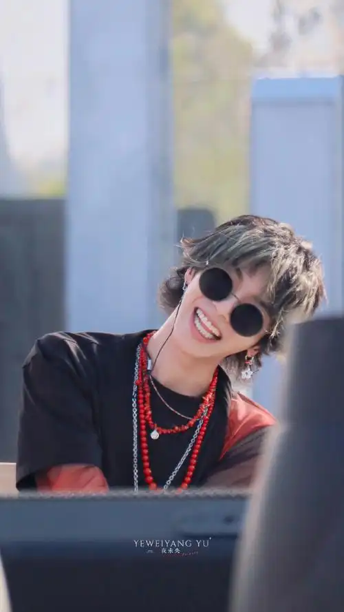 阳光明媚的四月94@华晨宇yu    230409|杭州#华晨宇2024向阳而生