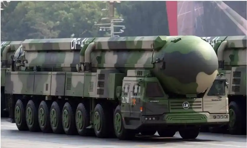 东风41洲际弹道导弹目前是我国最先进,最厉害,也是最具威慑力的核打击