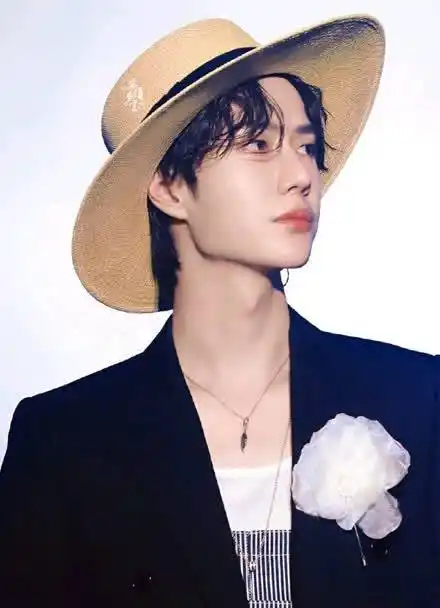 王一博的路飞装太美了,怎么看都看不够