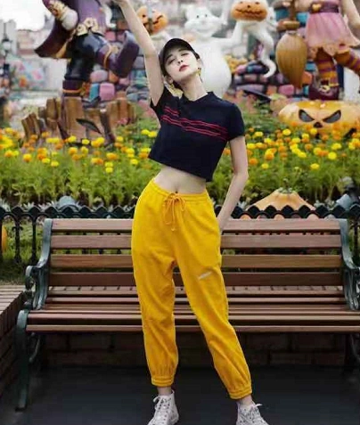 古力娜扎终于对"露脐装"下手,看清肚子那刻,再也不羡慕她瘦l