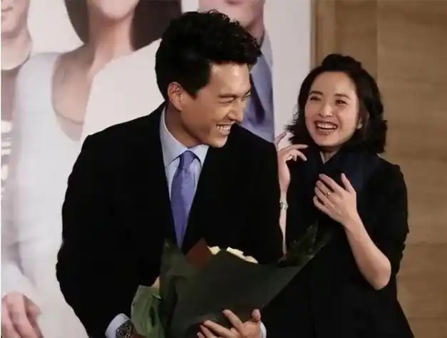 低调多年靳东妻子原来是我们熟悉的女演员难怪一直0绯闻