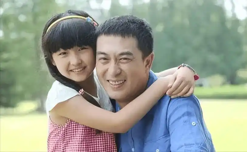 张嘉译影视中的四位"女儿":个个有才又有料,我们详细看看_表演_赵今麦