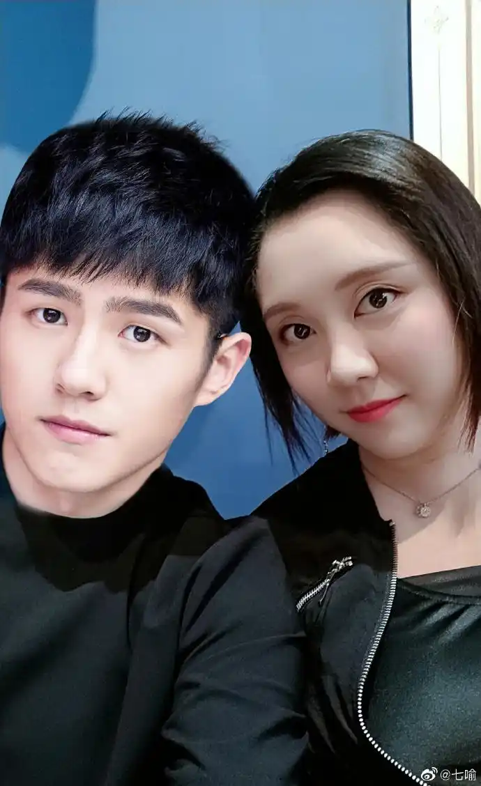 刘昊然turbo是真的帅!合照一张已满足.