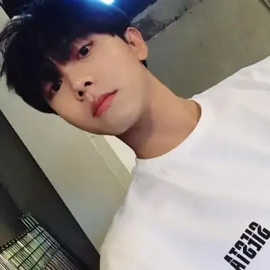 男生文艺个性签名简短独一无二简短个性签名